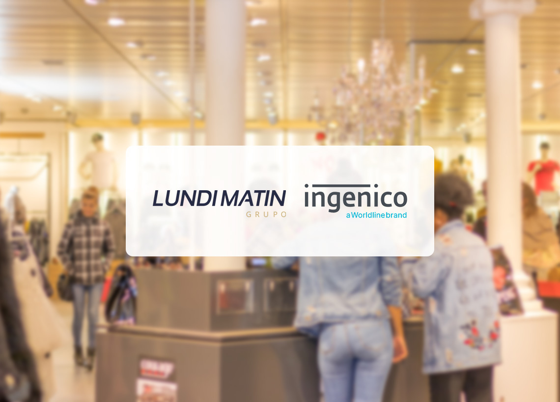 Gente pagando en terminales Android de Ingenico con RoverCash