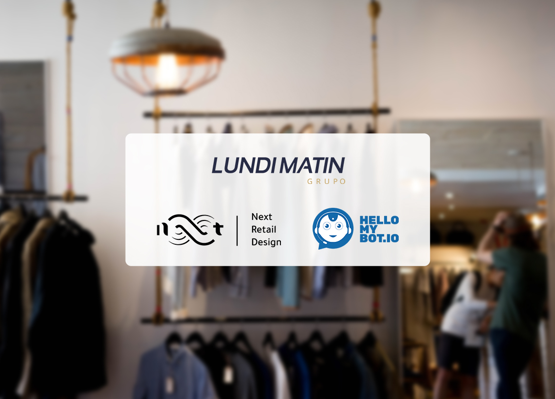 Tienda de ropa con ropa colgando para tendencias retail 2023